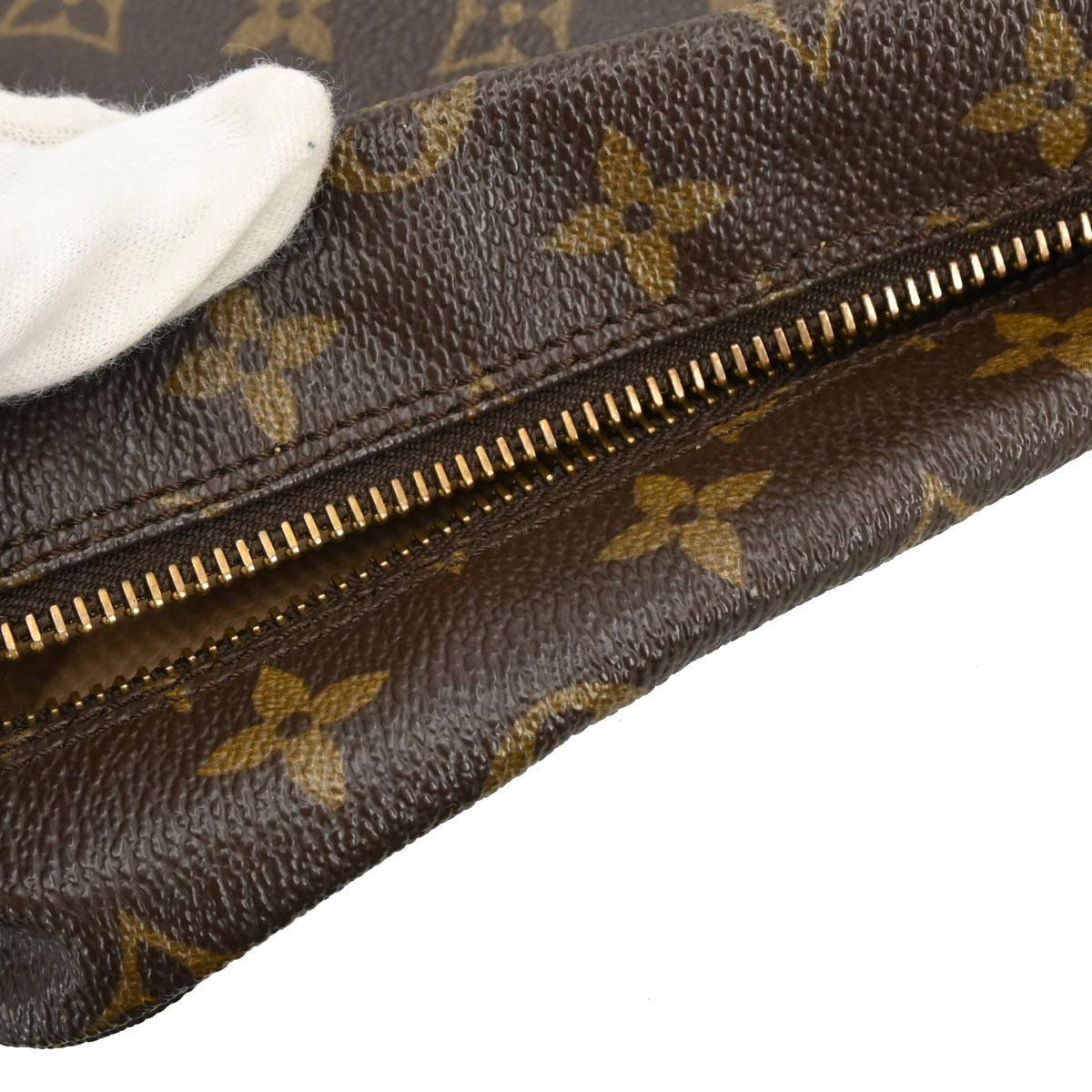 Louis Vuitton Monogram Trousse Toilette 28 Cosmetic Pouch M47522