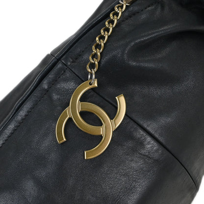 Chanel 2001-2003 Black Lambskin Half Moon Ring Chain Hobo Handbag