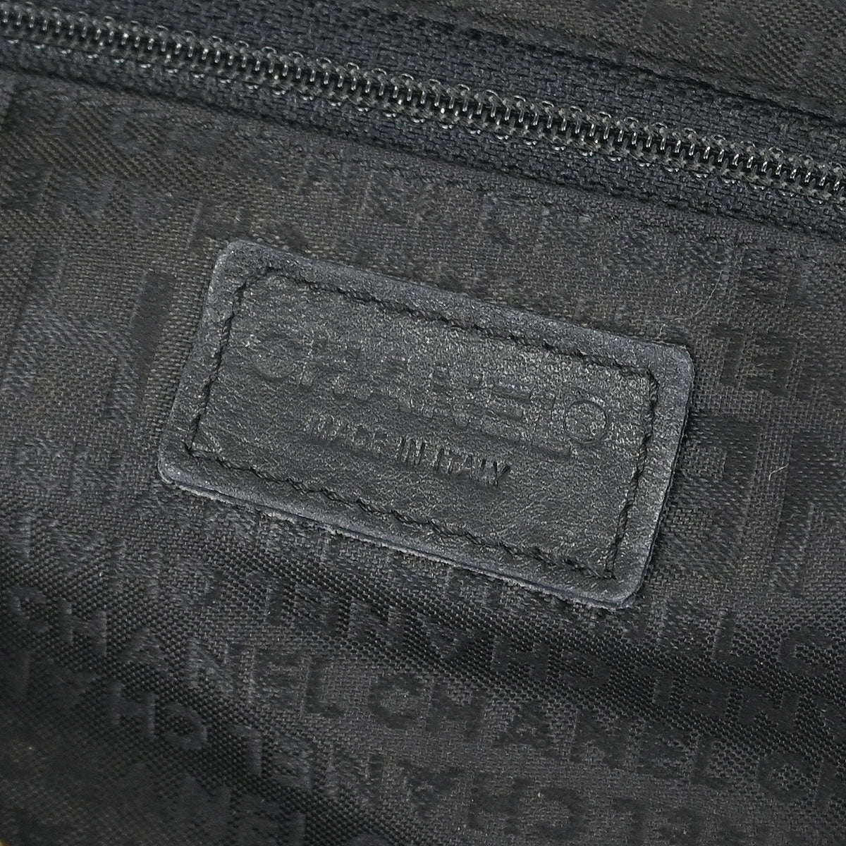 Chanel 2001-2003 Black Lambskin Half Moon Ring Chain Hobo Handbag