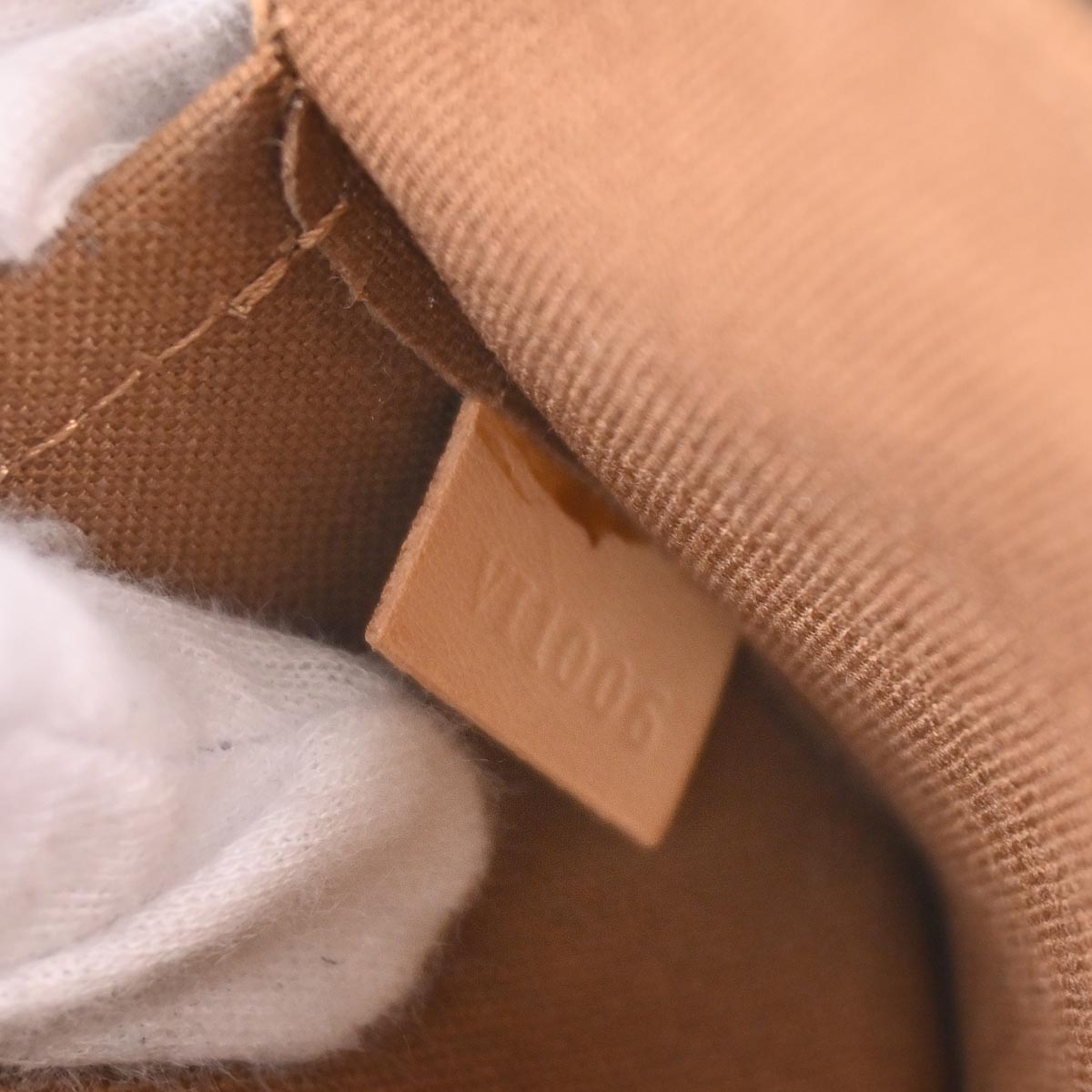 Louis Vuitton Monogram Popincourt Handbag M40009