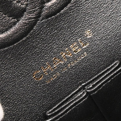 Chanel 2018 Black Calfskin Chevron Coco Pleats Medium Classic Double Flap Bag