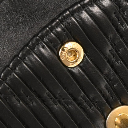 Chanel 2018 Black Calfskin Chevron Coco Pleats Medium Classic Double Flap Bag