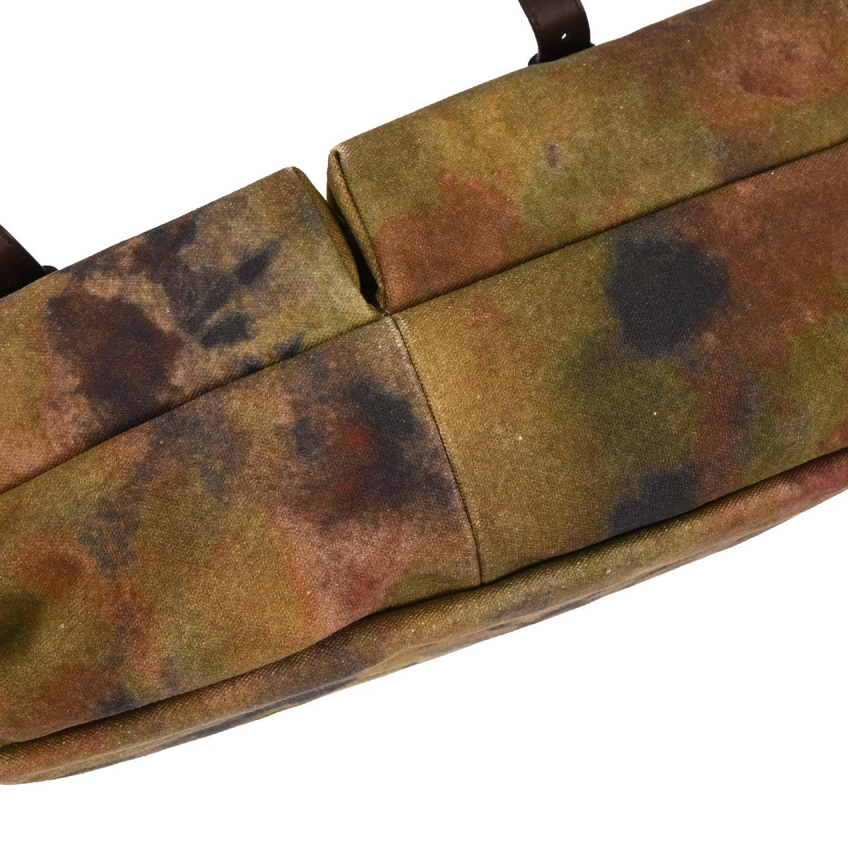 Chanel 2014-2015 Khaki On The Pavements Graffiti Messenger Bag