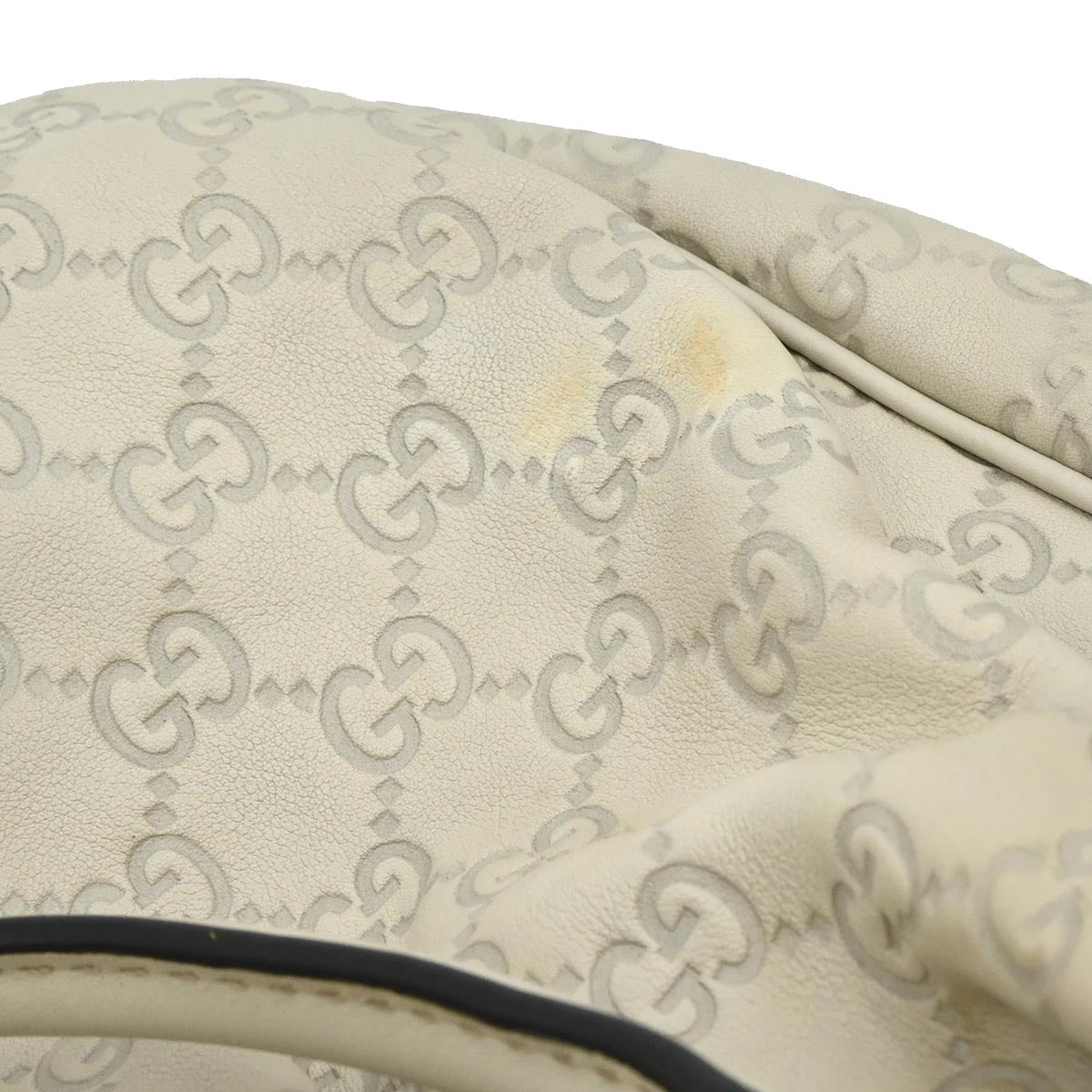 Gucci Ivory Guccissima Leather Tote Handbag