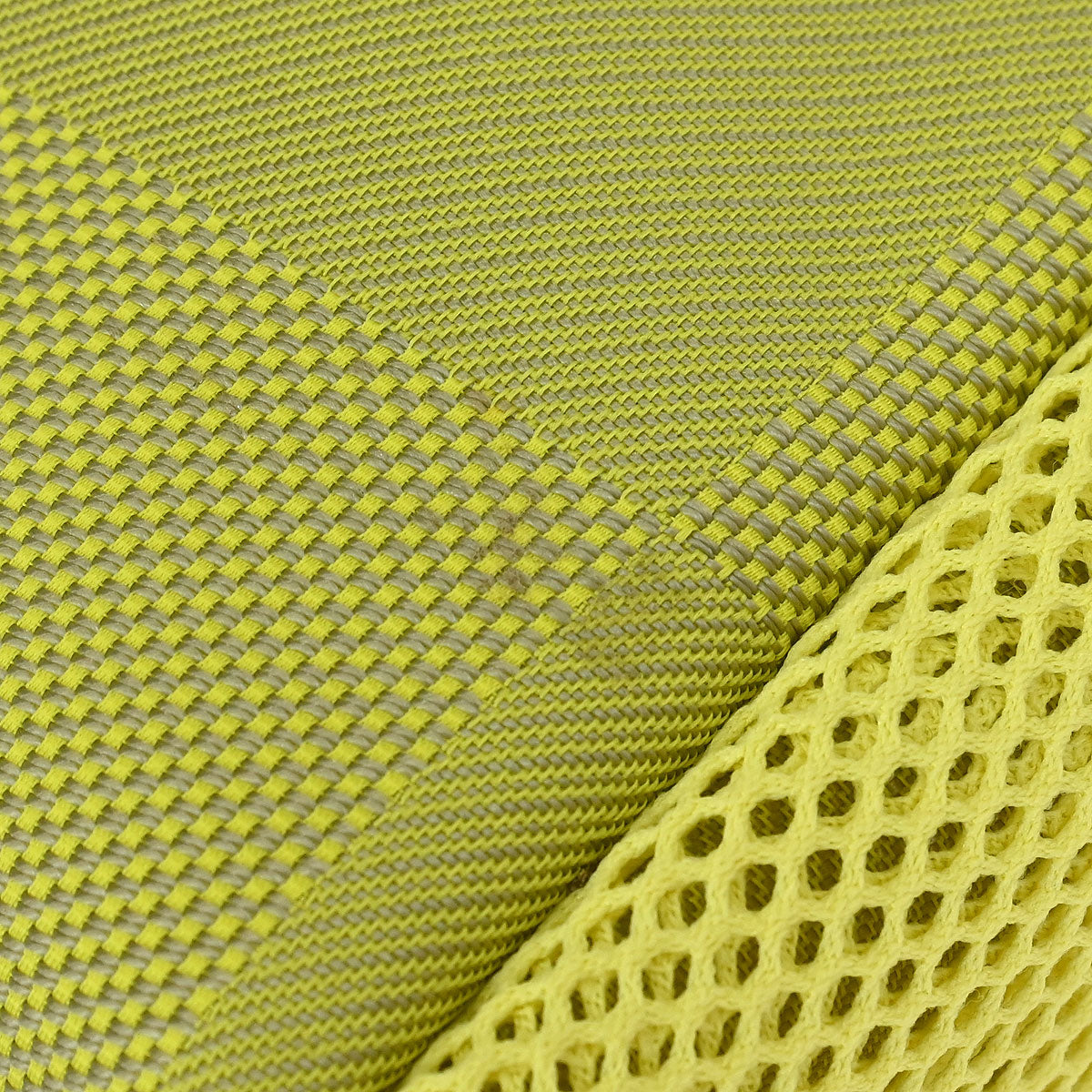 Louis Vuitton Yellow LV Cup Weatherly Shoulder Bag M80636