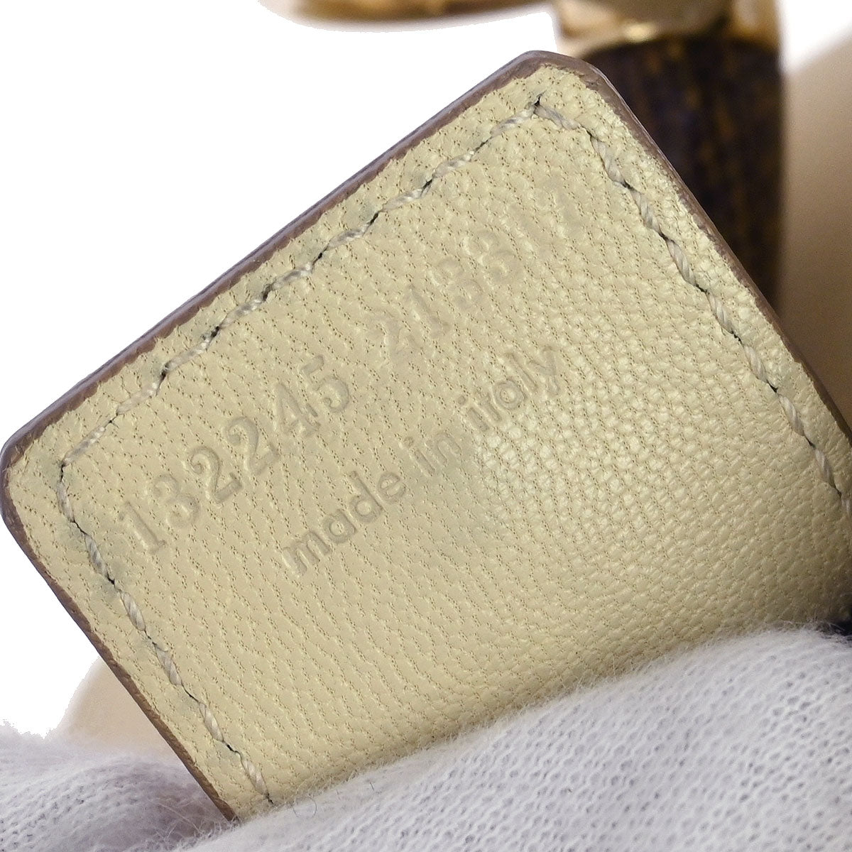 Yves Saint Laurent * Off-white Lizard Mombasa Handbag