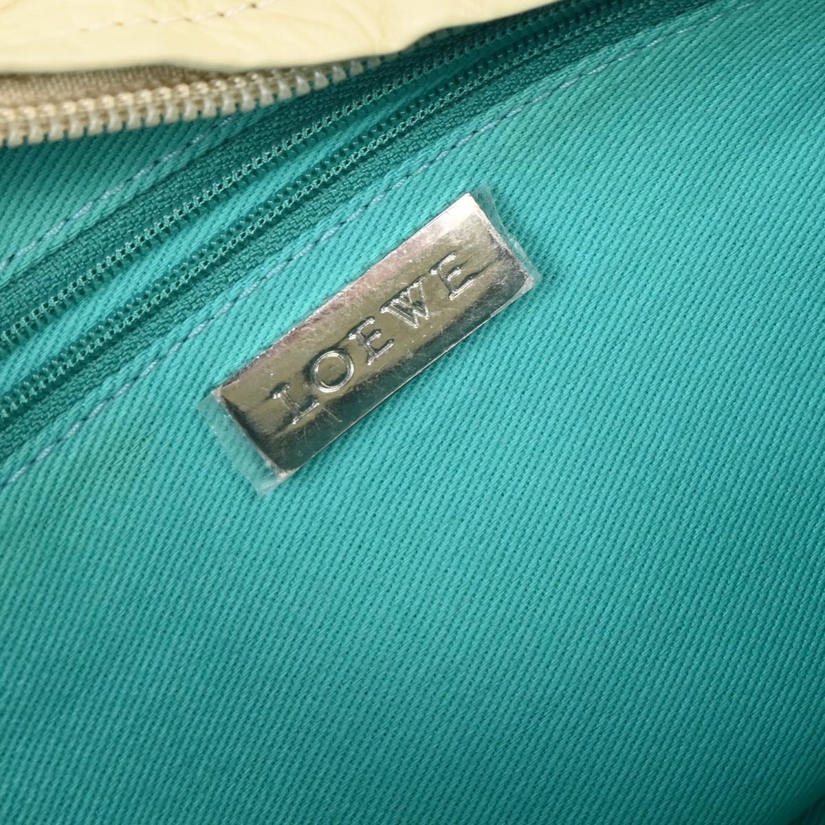 Loewe Off-white Leather Handbag