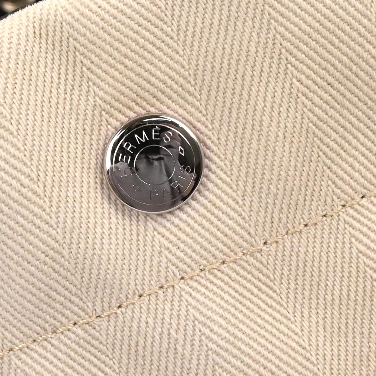 Hermes Beige Toile Chevron Sac de Pansage Bucket Shoulder Bag