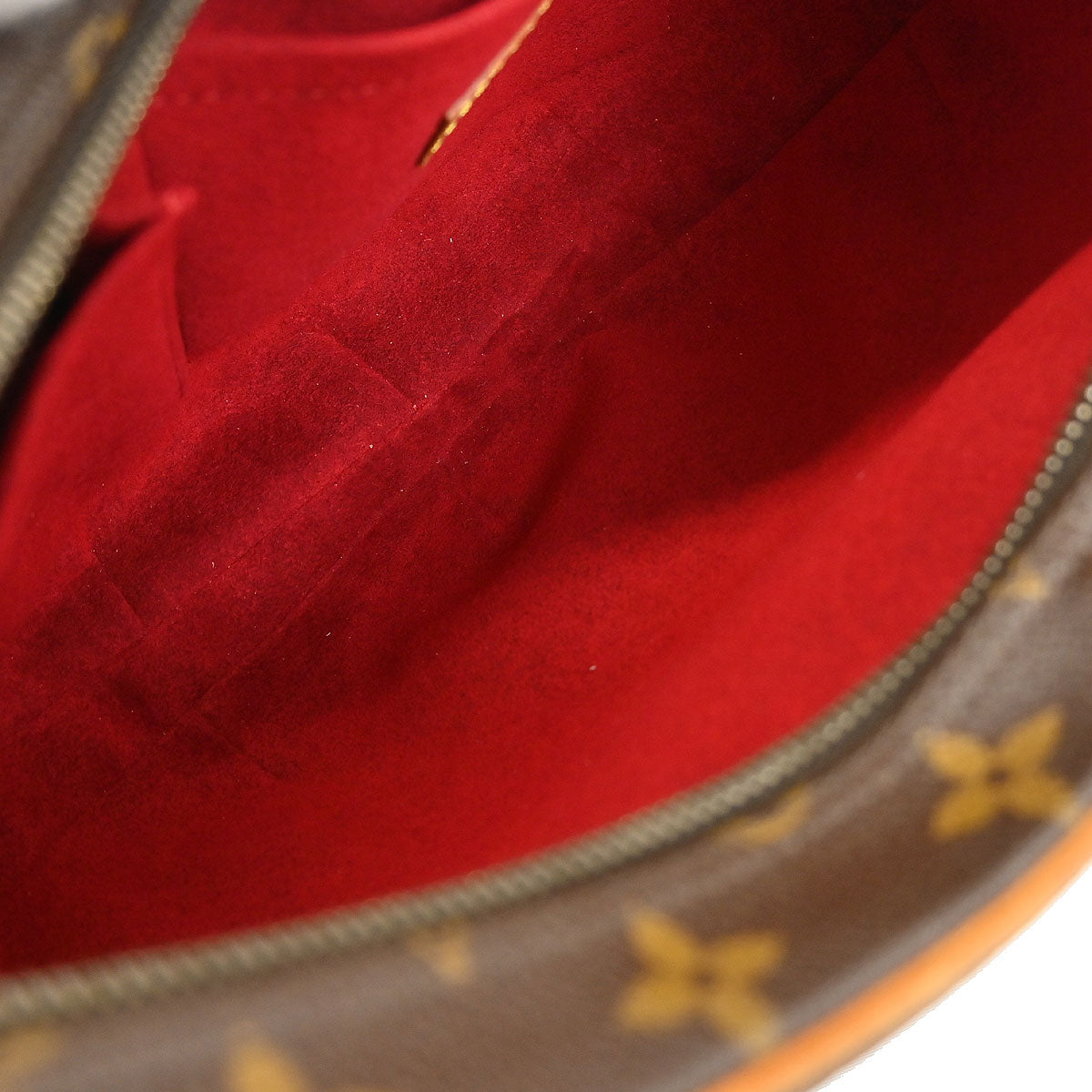 Louis Vuitton Monogram Croissant MM Handbag M51512