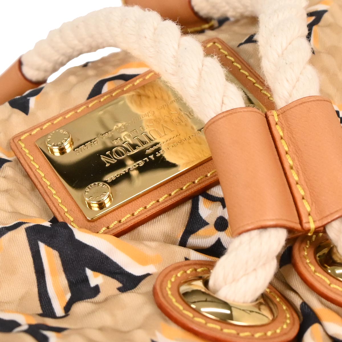 Louis Vuitton Cruise Line Bulles MM Shoulder Bag M40236