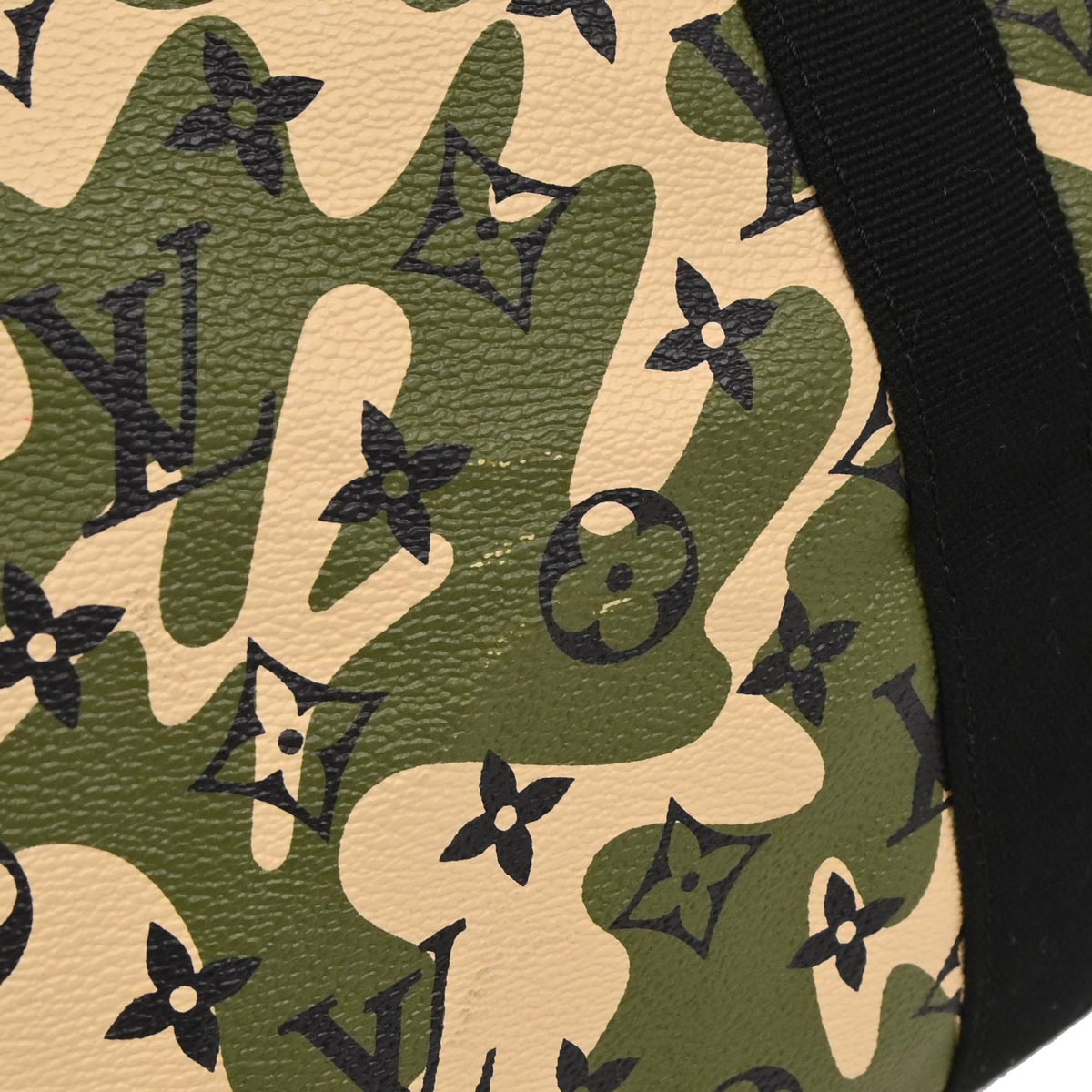 Louis Vuitton Monogramouflage Keepall Bandouliere 55 M95774