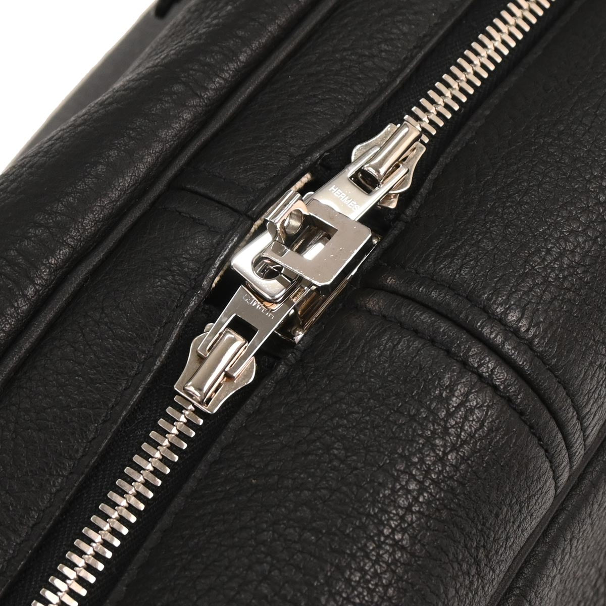 Hermes Black Taurillon Clemence Victoria 43 Handbag