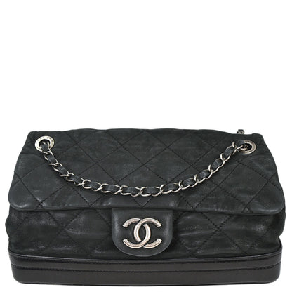 Chanel Black Calfskin Shoulder Bag