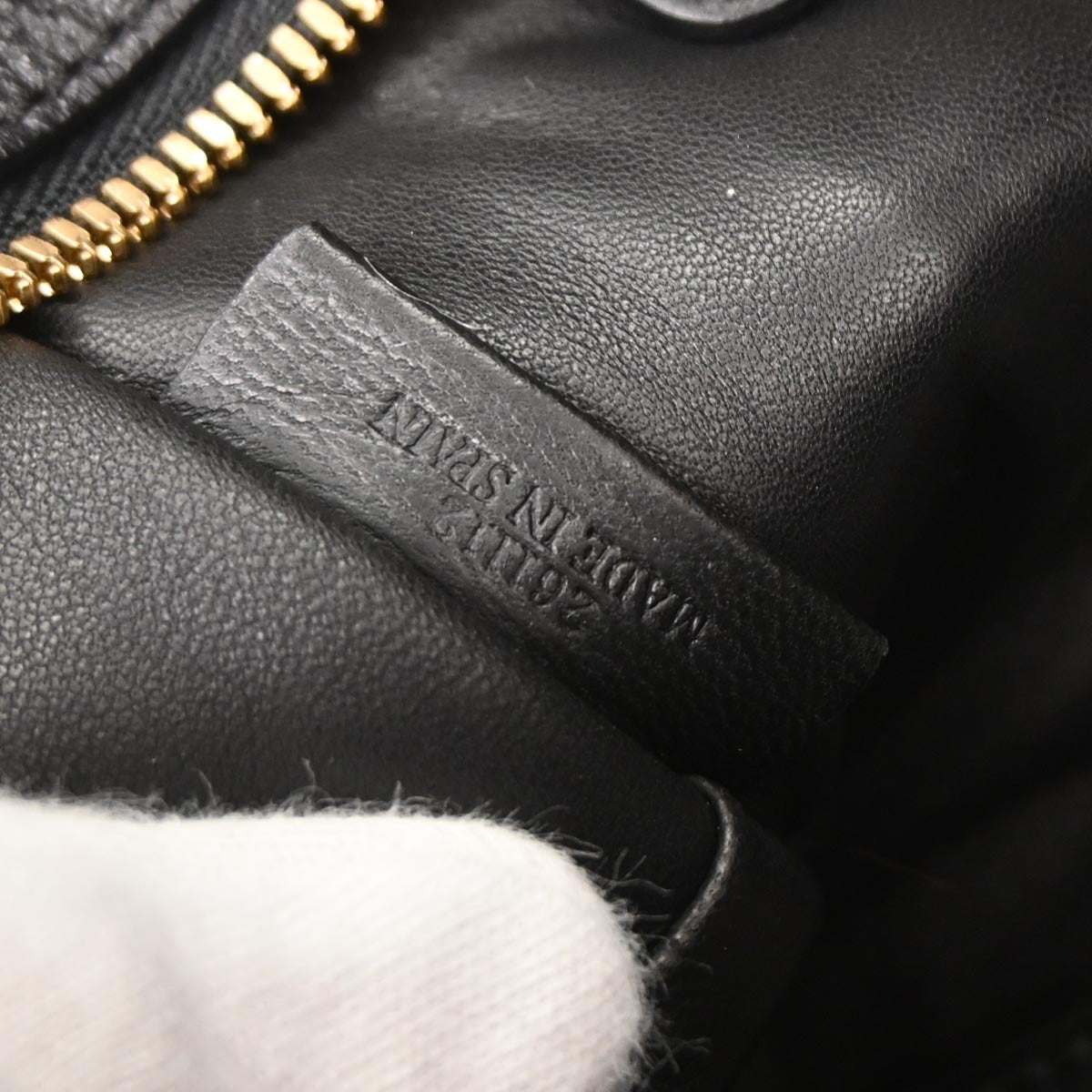 Loewe Black Amazona 28 Handbag