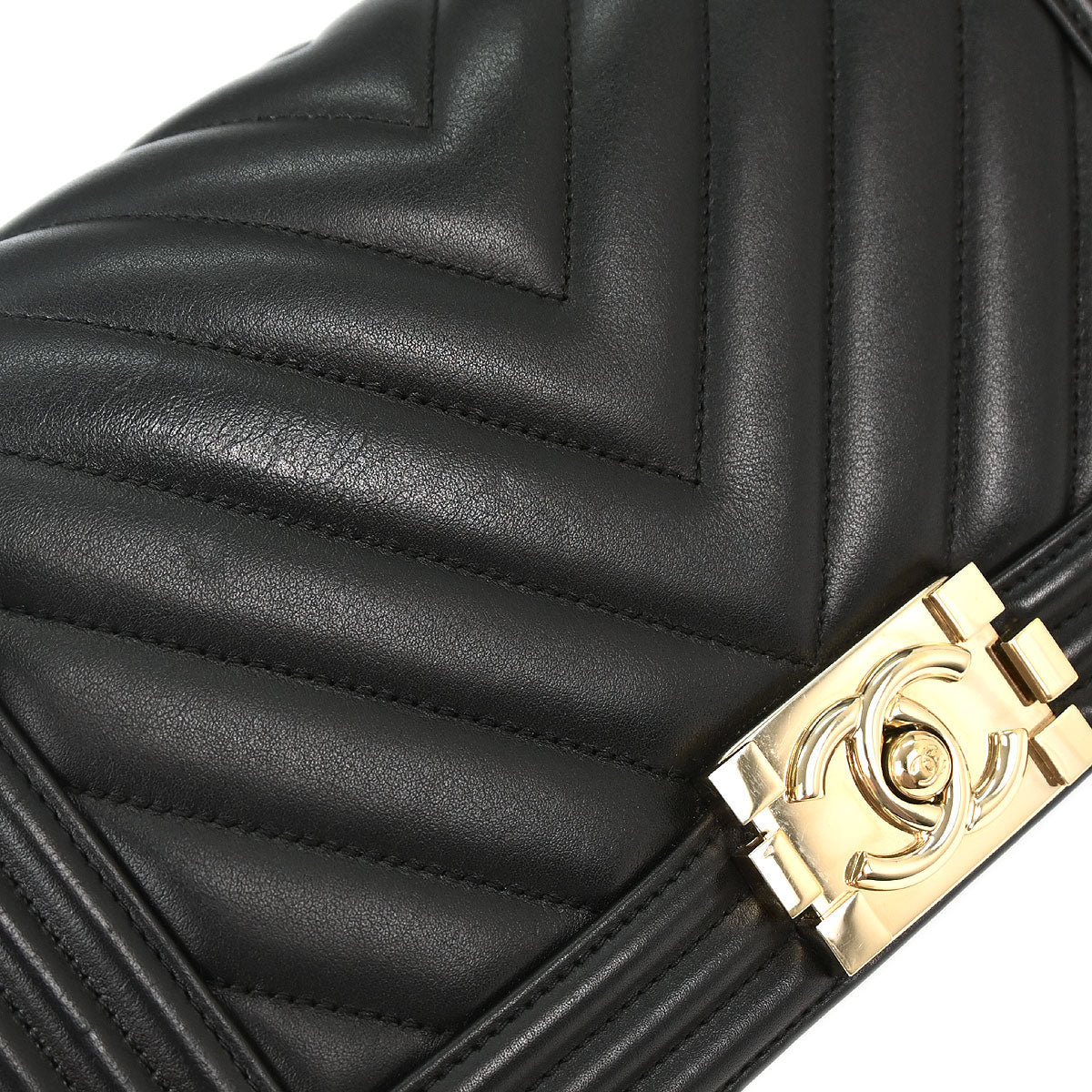 Boy Chanel Black Lambskin Chevron Medium Shoulder Bag