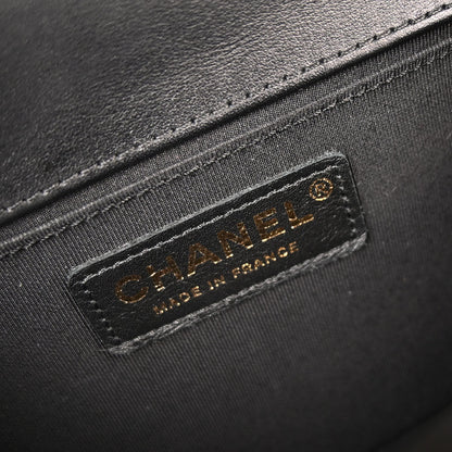 Boy Chanel Black Lambskin Chevron Medium Shoulder Bag