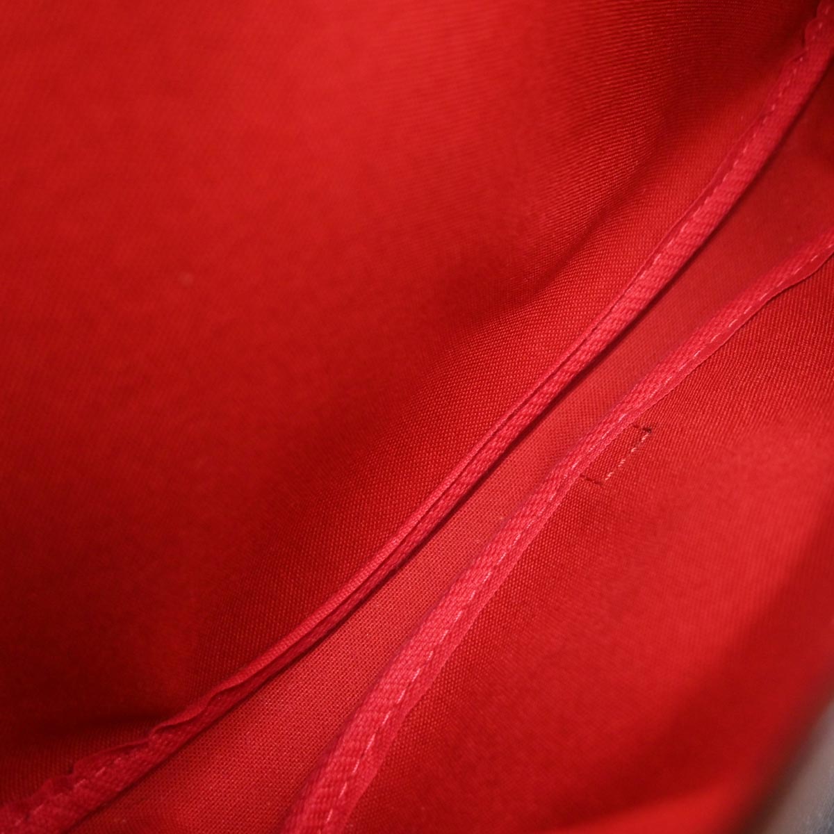 Louis Vuitton Damier Saumur 30 Messenger Shoulder Bag N48081