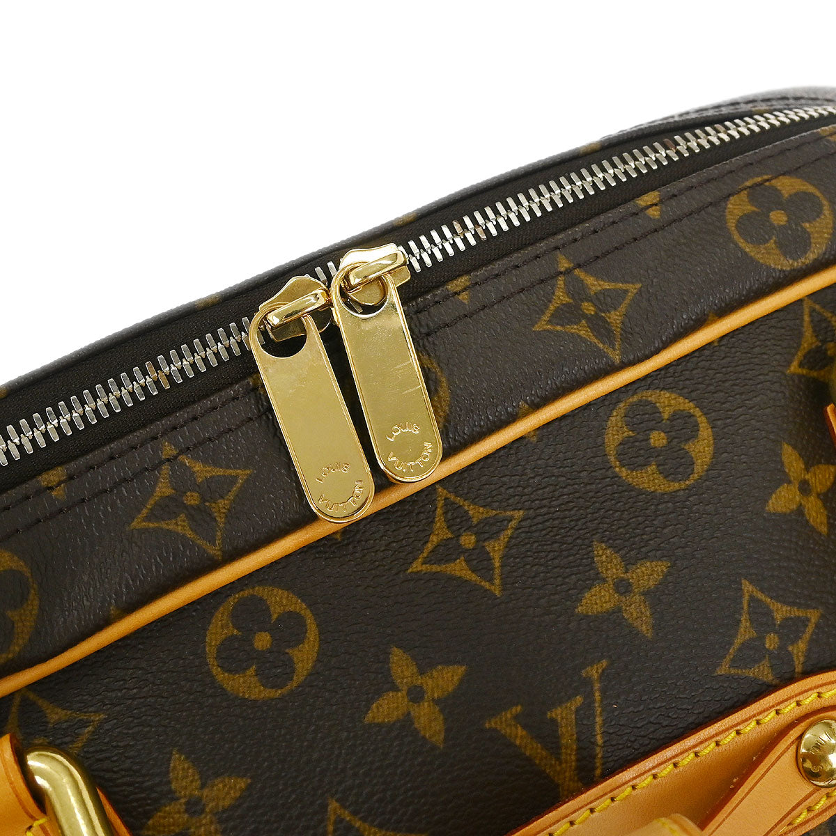 Louis Vuitton Monogram Manhattan GM Handbag M40025