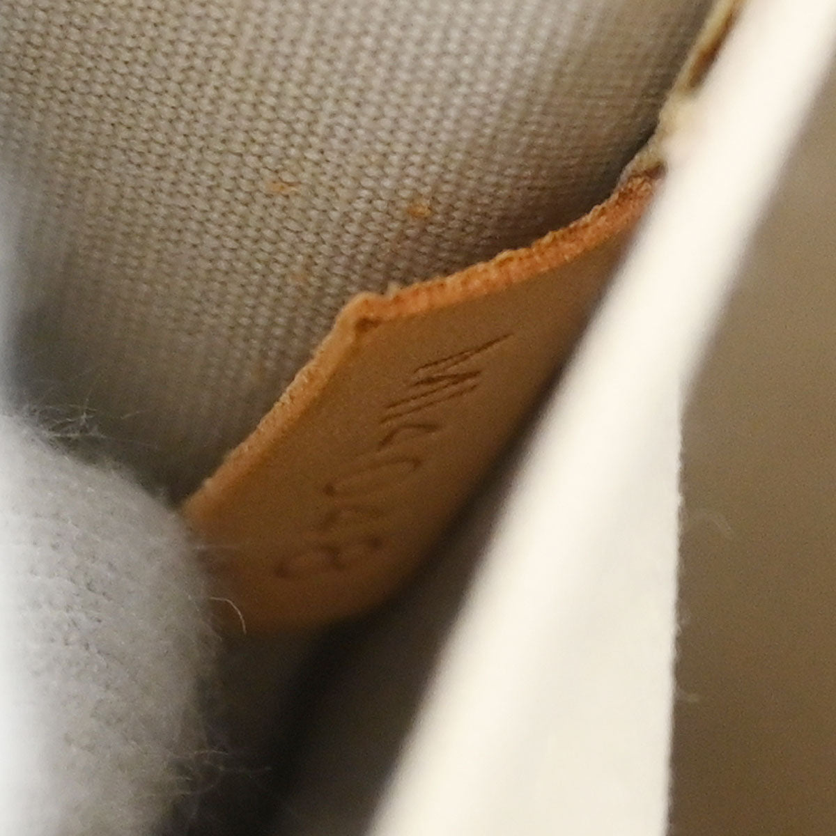 Louis Vuitton Gold Monogram Miroir Alma GM Handbag M95274