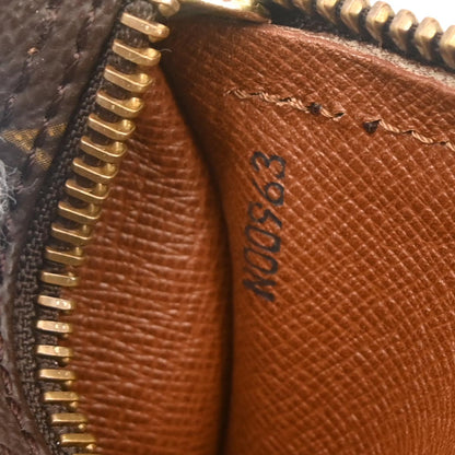 Louis Vuitton Monogram Papillon 30 Handbag M51365