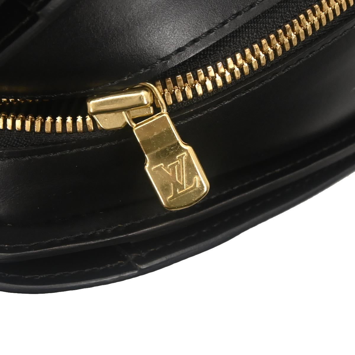 Louis Vuitton Black Epi Pont Neuf Handbag M52052