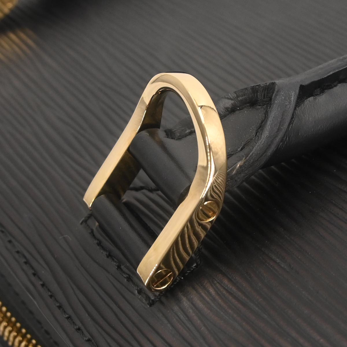 Louis Vuitton Black Epi Pont Neuf Handbag M52052