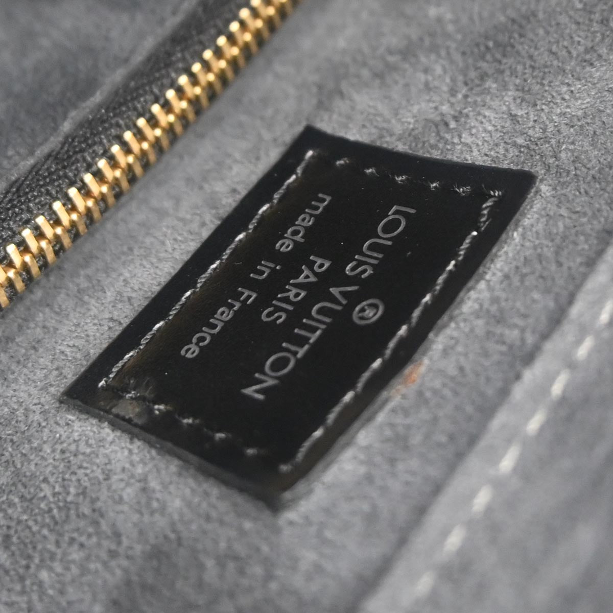 Louis Vuitton Black Epi Pont Neuf Handbag M52052