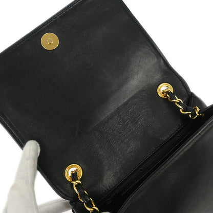 Chanel 1986-1988 Black Lambskin Full Flap Shoulder Bag
