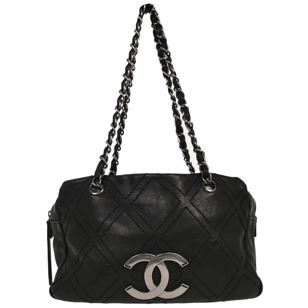 Chanel Black Lambskin Diamond Stitch Handbag