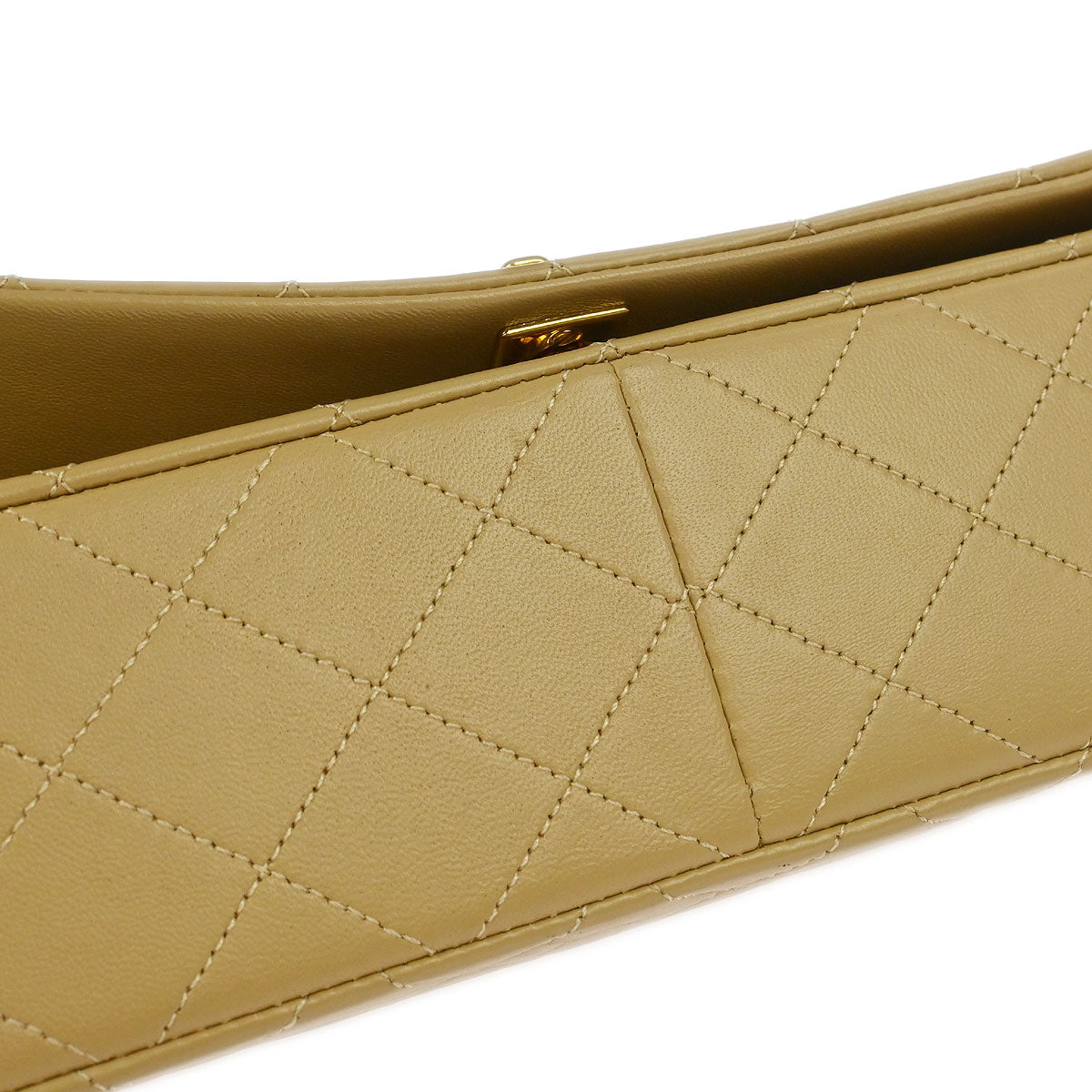 Chanel 1989-1991 Beige Lambskin Turnlock Small Full Flap Shoulder Bag