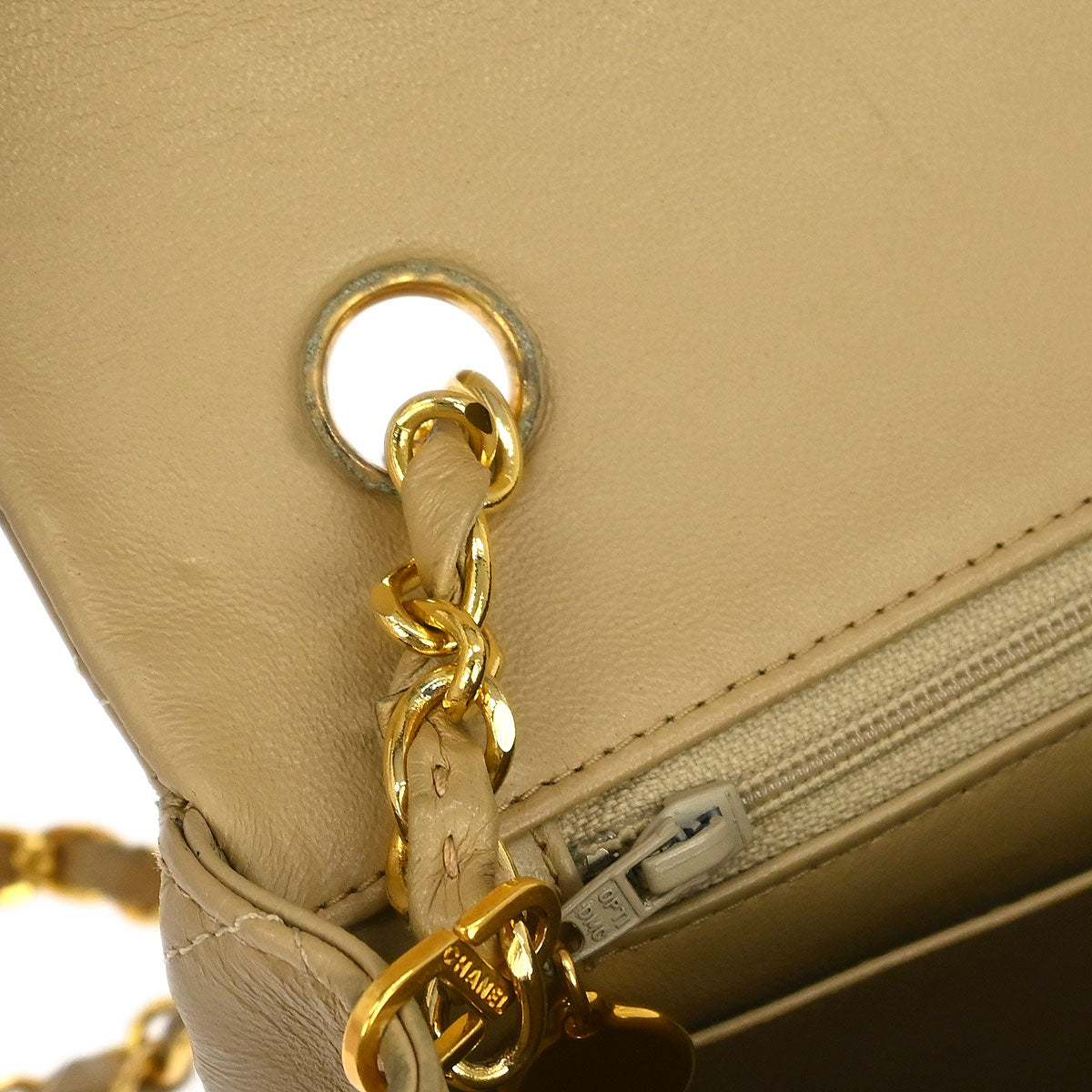 Chanel 1989-1991 Beige Lambskin Turnlock Small Full Flap Shoulder Bag