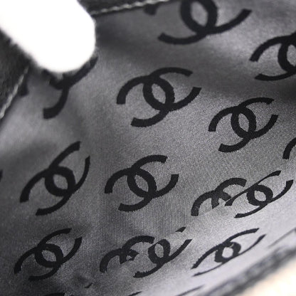 Chanel 2002-2003 Black Calfskin Tote Handbag