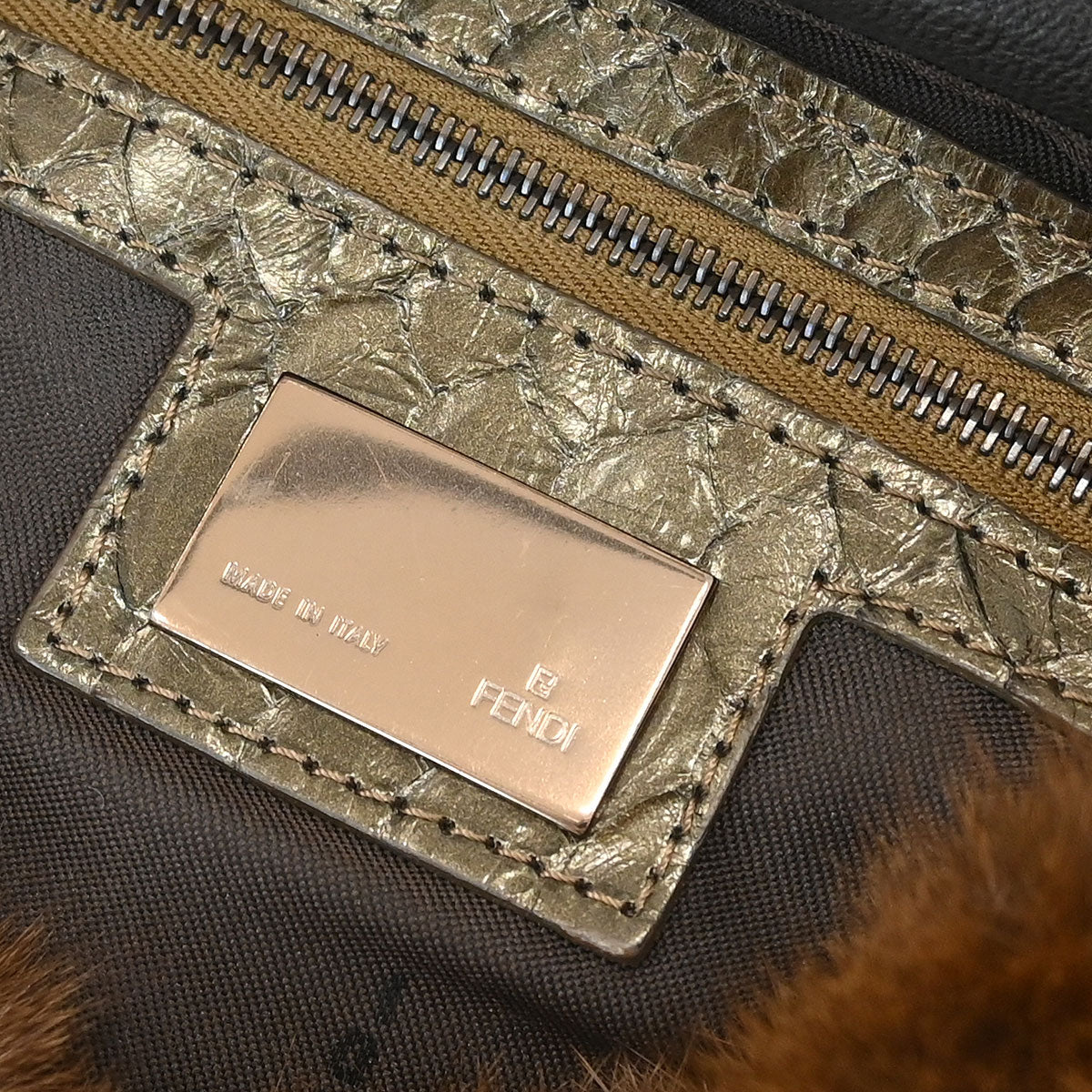 Fendi * Brown Fur へび Mamma Baguette Handbag