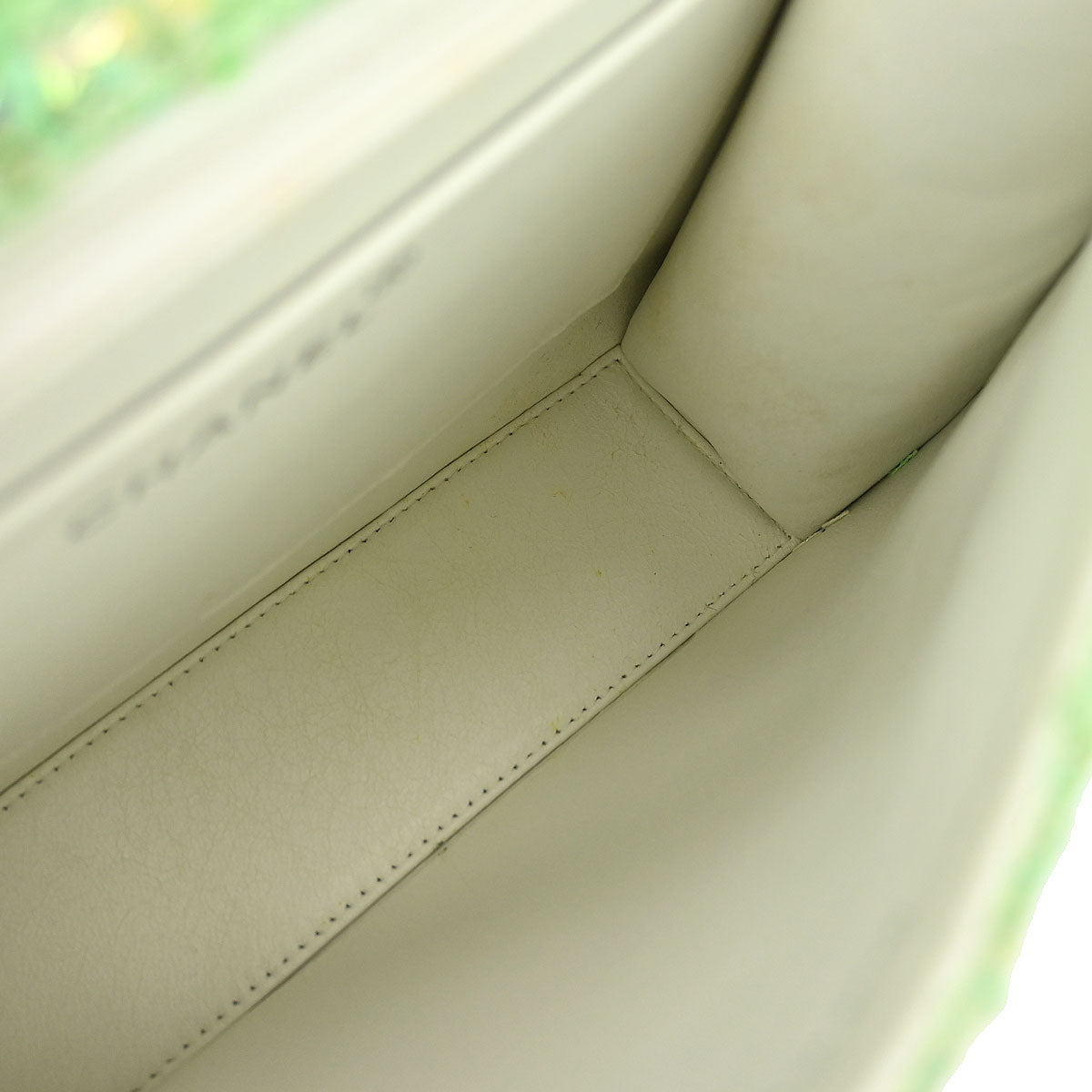 Chanel 1996-1997 Green Tweed Chain Handbag