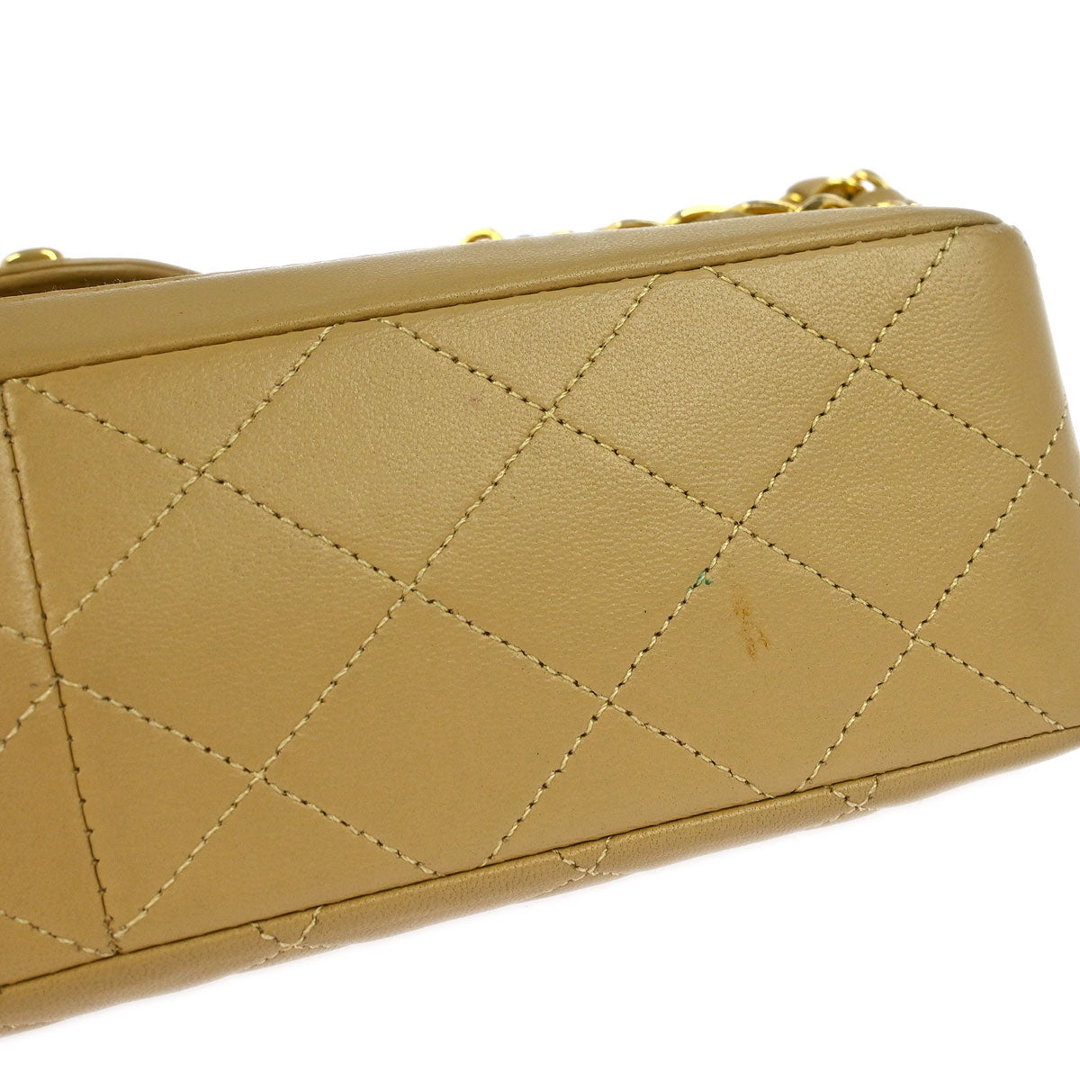 Chanel 1989-1991 Beige Lambskin Single Flap Shoulder Bag