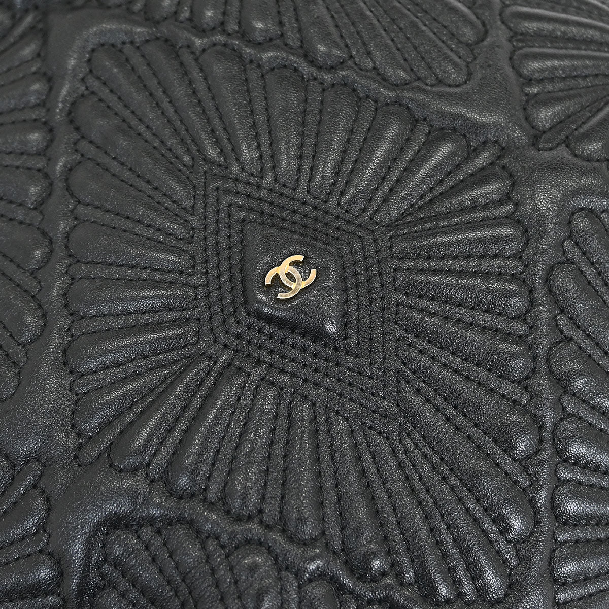 Chanel Black Calfskin Da'Oro Tote Bag