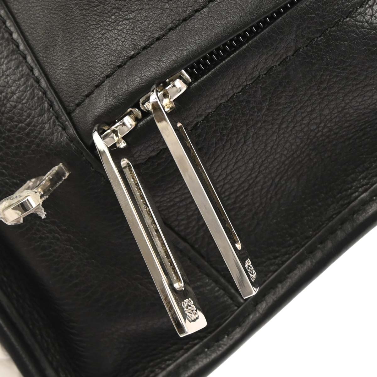 Loewe Black Leather Amazona 28 Handbag