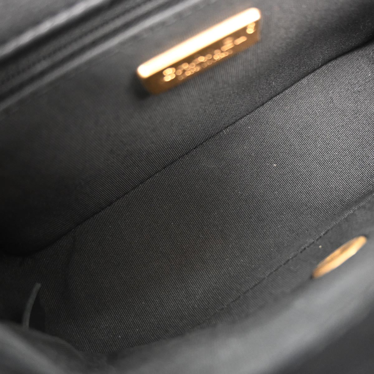 Chanel 2018 Black Calfskin Chevron Shoulder Bag