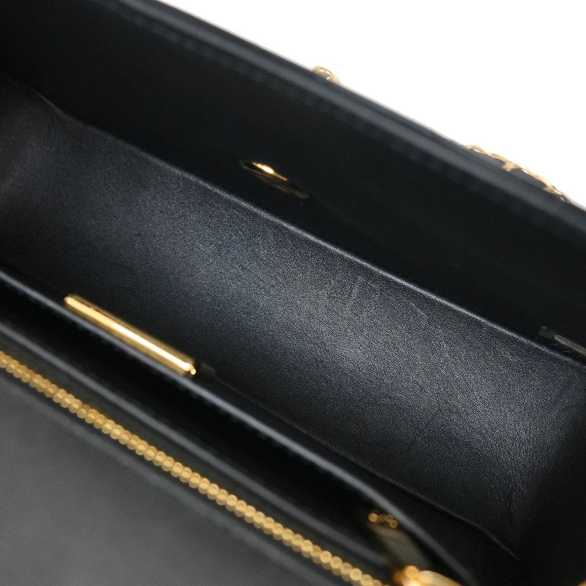 Chanel * 2017-2018 Black Crocodile Single Flap Shoulder Bag