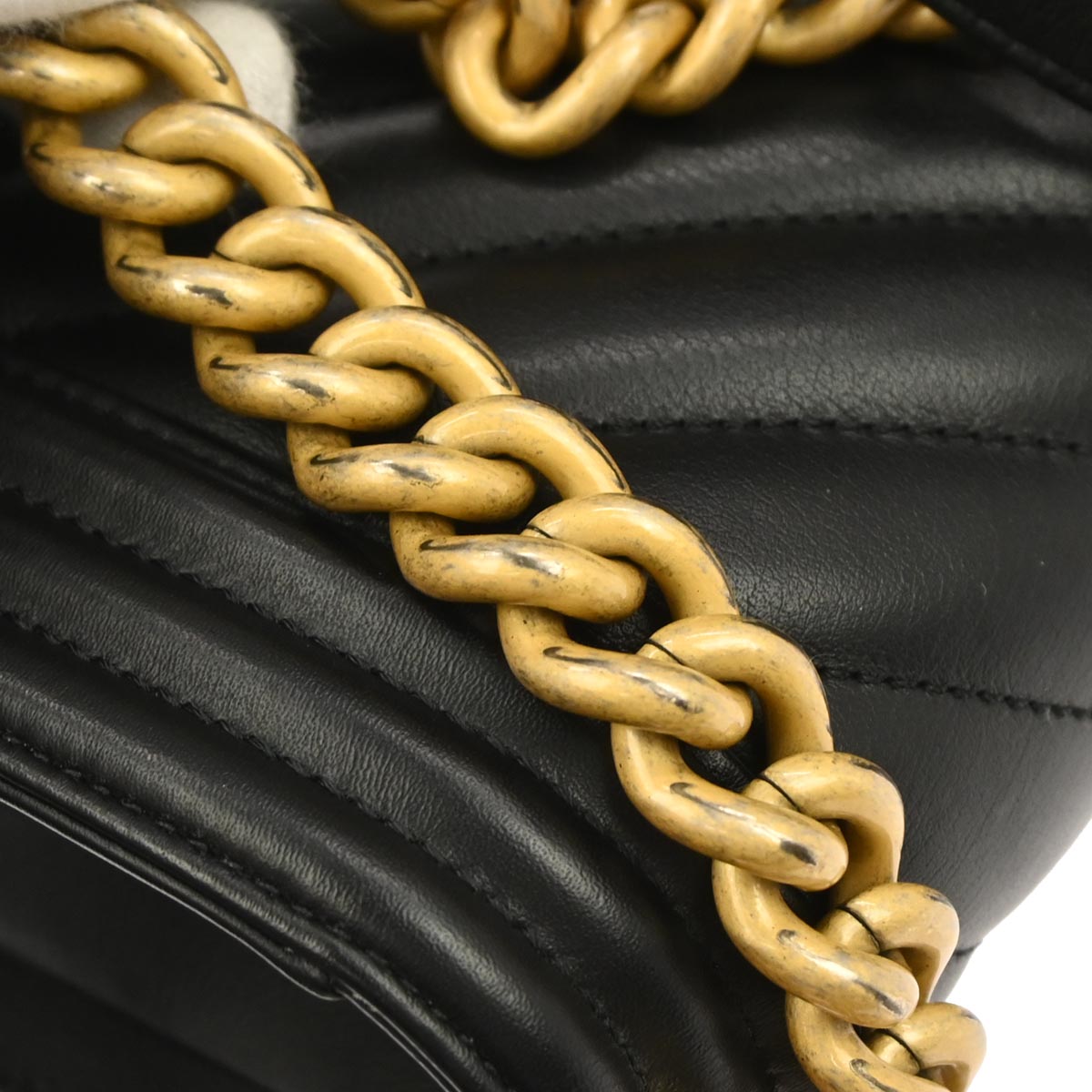 Boy Chanel Black Lambskin Small Chain Shoulder Bag