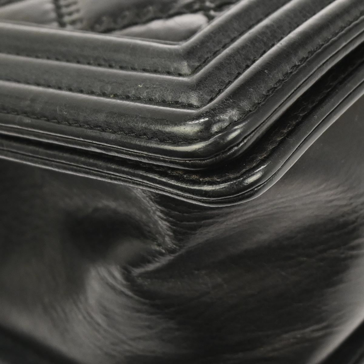 Boy Chanel Black Calfskin Medium Double Stitch Shoulder Bag