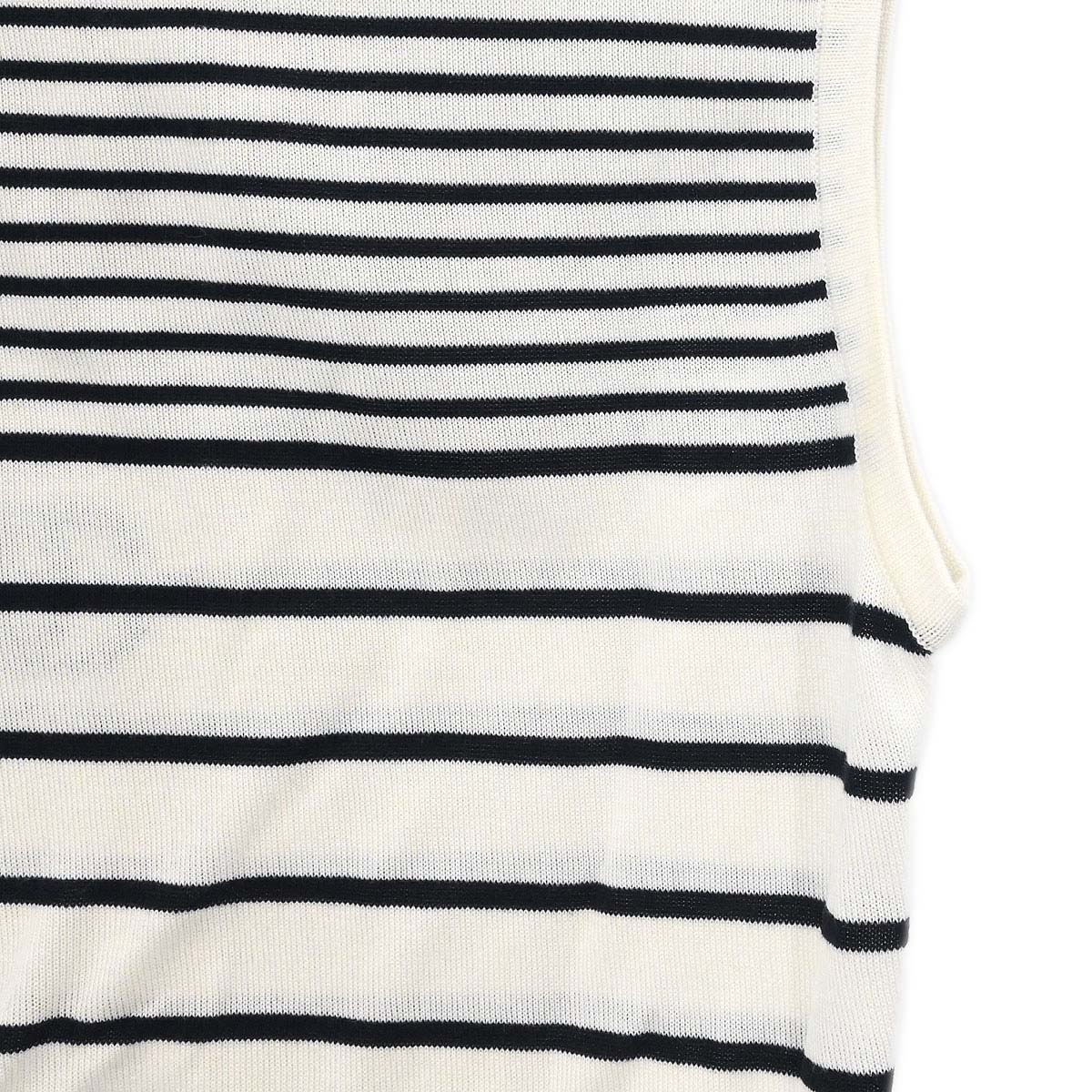 Chanel 1996 Sleeveless Tank Top White #36