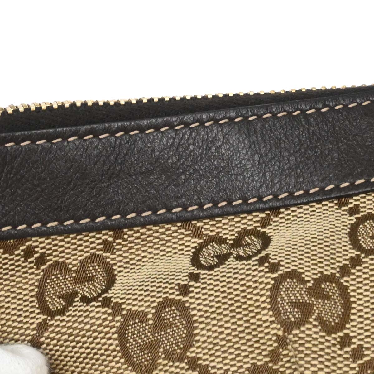 Gucci Beige Canvas GG Shoulder Bag