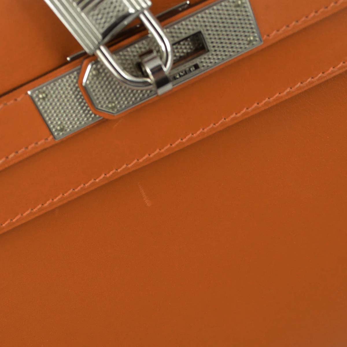 Hermes * 2004 Orange Box Calf Kelly 28 Sellier