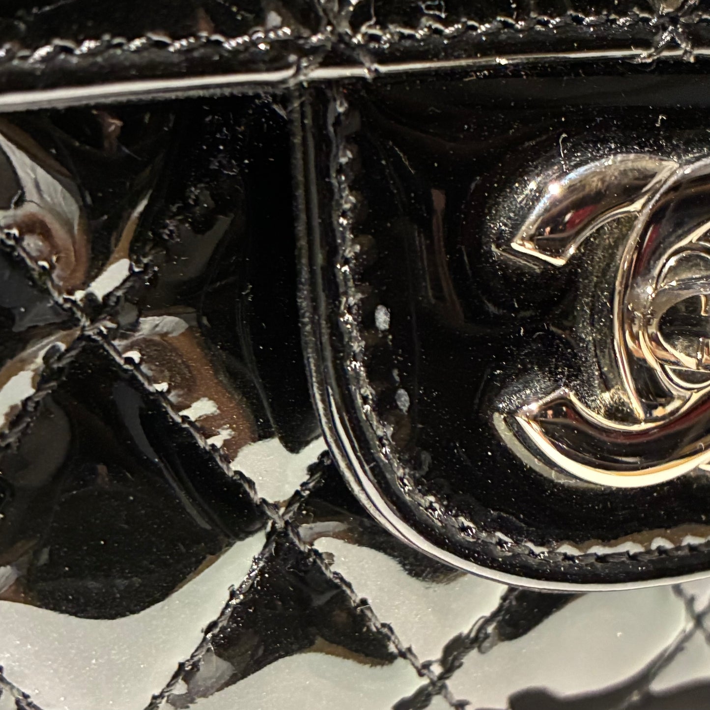 Chanel 2006-2008 Black Patent Leather Single Flap Shoulder Bag