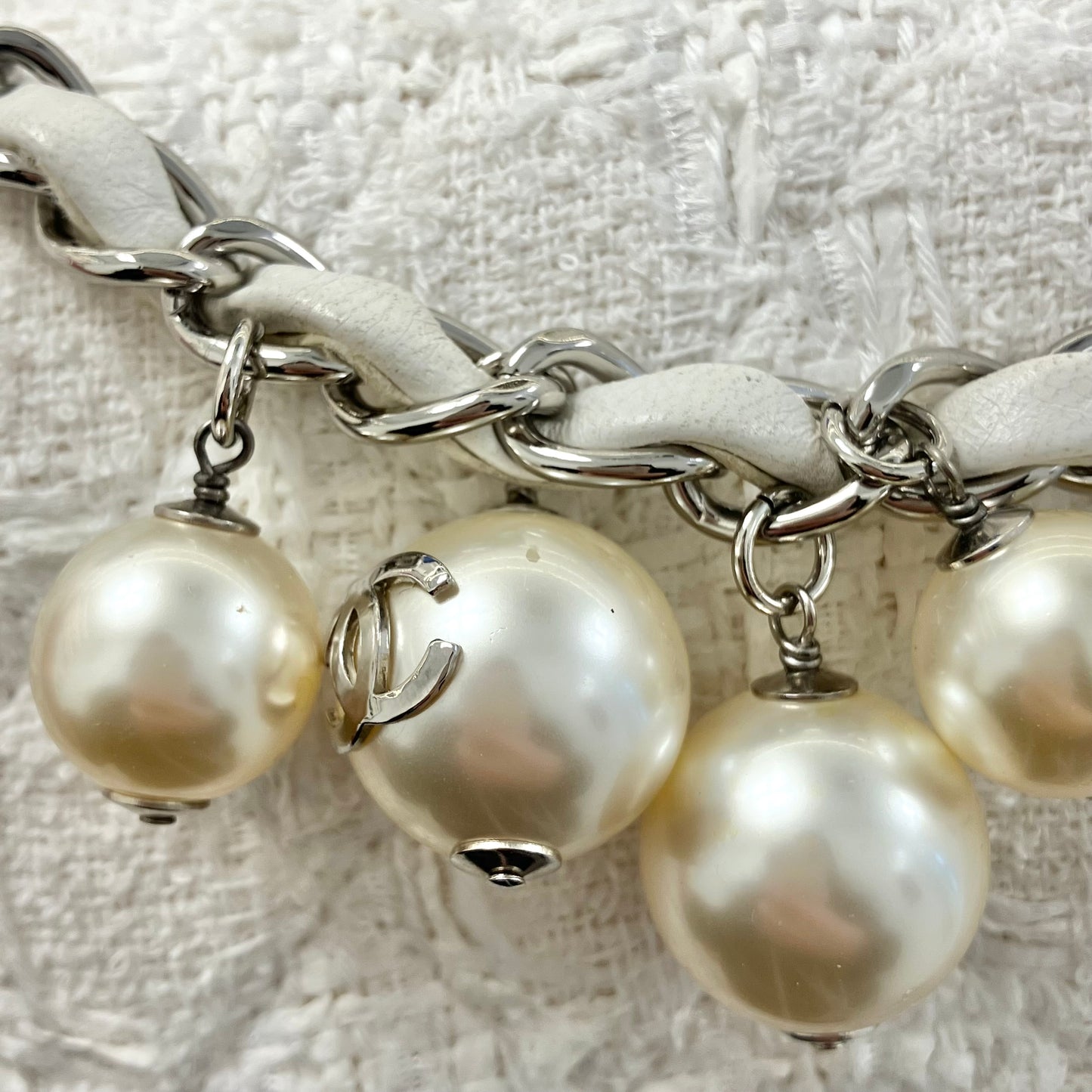 Chanel 2004-2005 White Tweed Medium Classic Double Flap Shoulder Bag