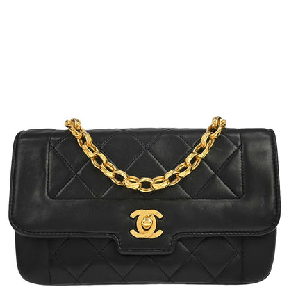 Chanel 1989-1991 Black Lambskin Single Flap Shoulder Bag
