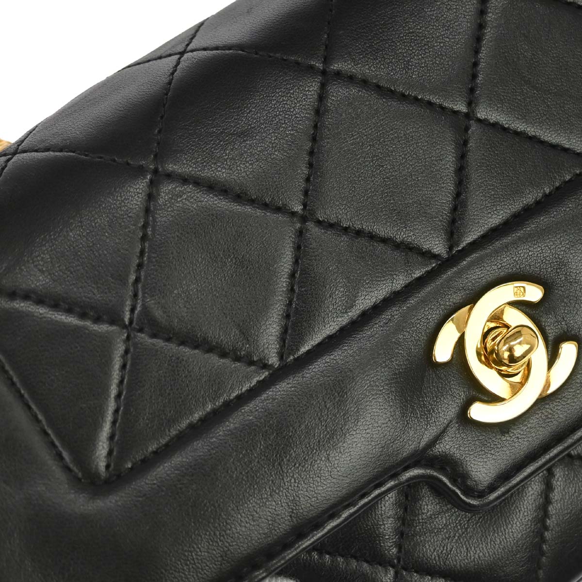 Chanel 1989-1991 Black Lambskin Single Flap Shoulder Bag
