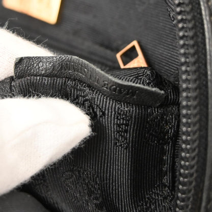 Loewe Black Leather Handbag L18