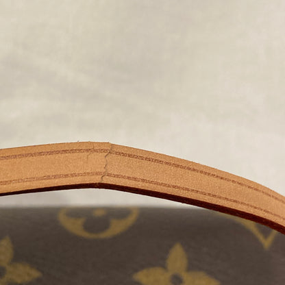 Louis Vuitton Monogram Papillon Attached Pouch Bag